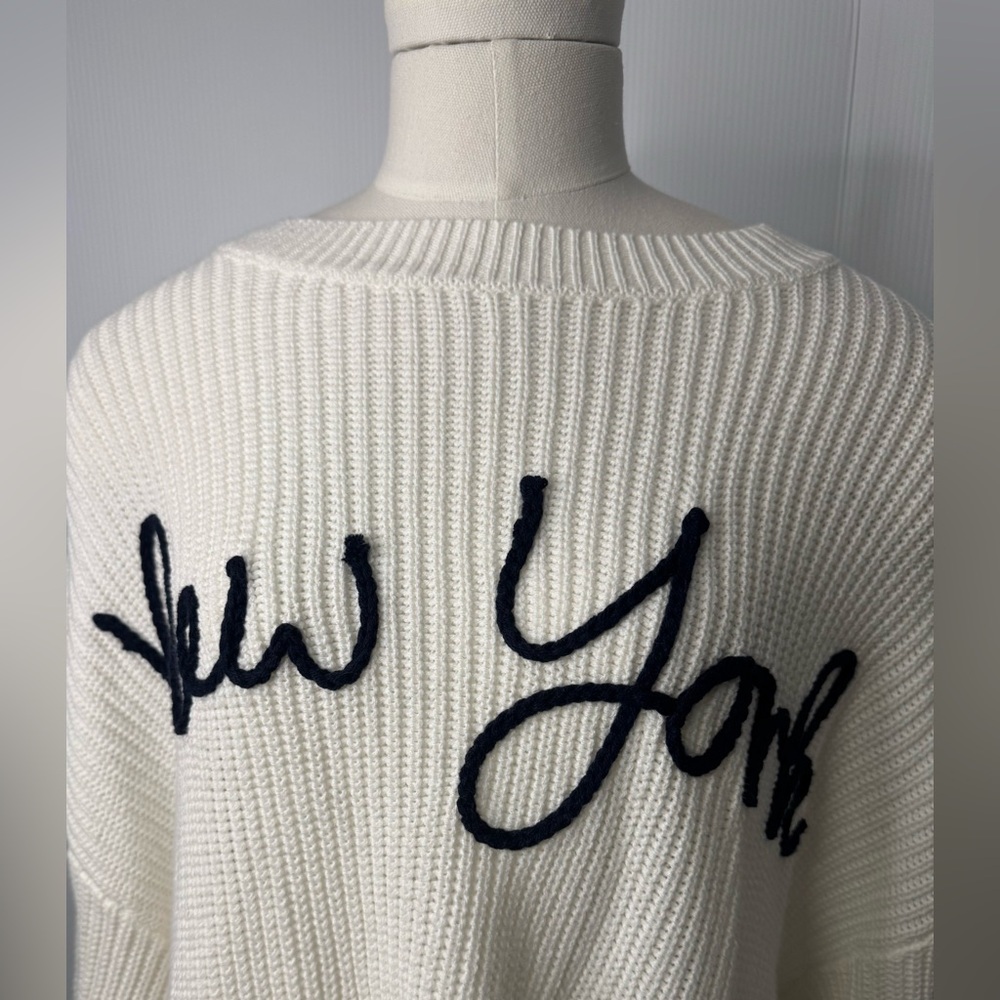 New York Women's Sweater Sz Large EUC - Picture 11 of 13
